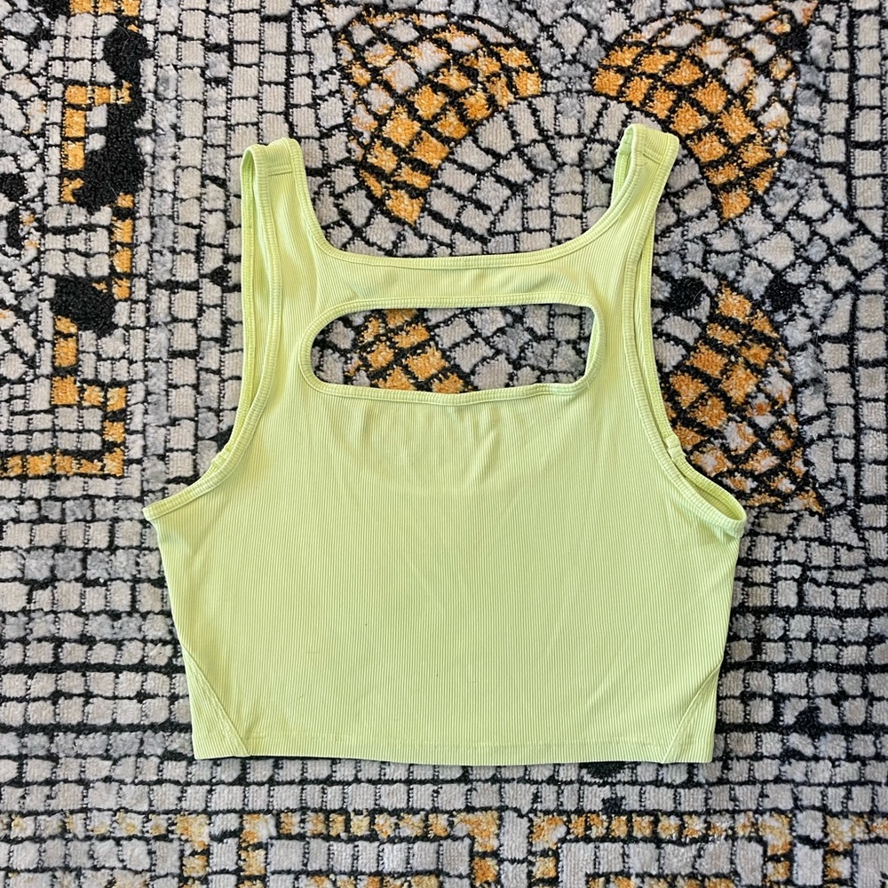LA Front Cut-Out Crop Tank Lemon Vibe